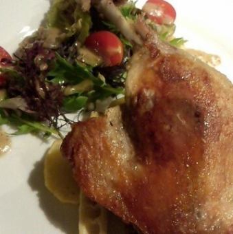 フランス産鴨もも肉のコンフィ