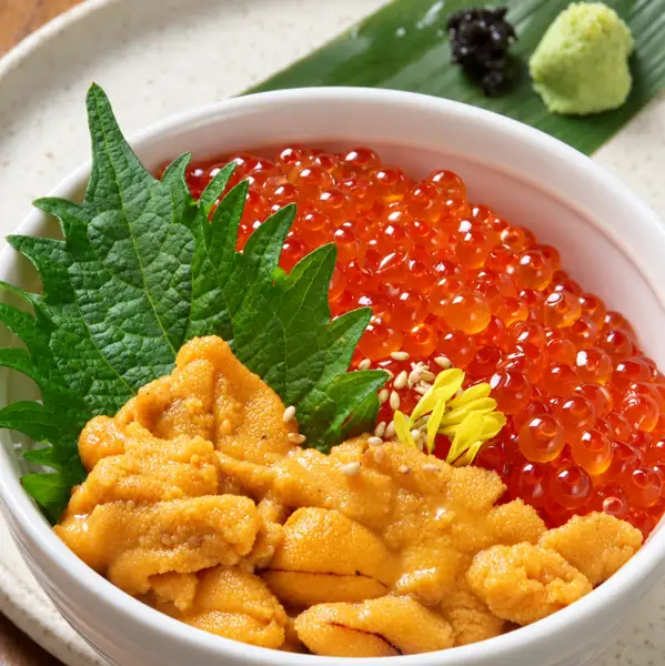 旬の食材を利用した泉士こだわりのコースもございます。