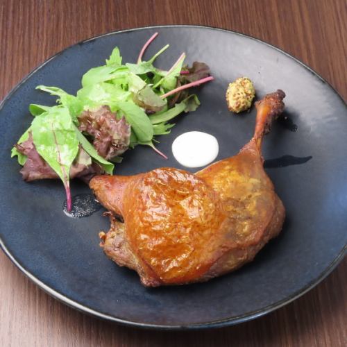 鴨肉のコンフィ