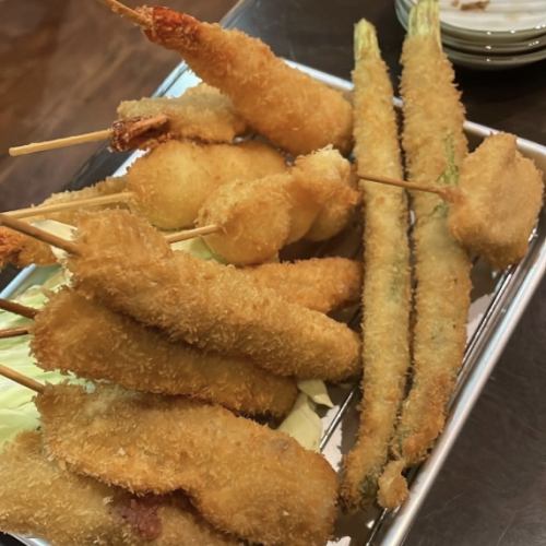 毎日一本一本全て手仕込み☆いど家こだわりの串かつ♪