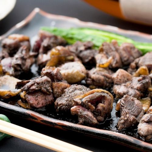[No. 1 in popularity ranking] Grilled local chicken thigh (dice)