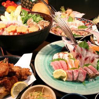 【含无限畅饮】享用长滨直送的土鸡火锅和鲜鱼“推荐套餐”4,400日元（含税）