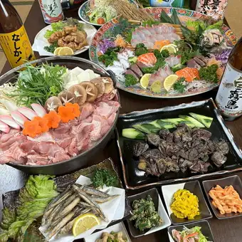 【120分飲み放題付】会社の飲み会に！豪華平目刺しや地鶏もも焼きを堪能全9品「お得宴会コース」