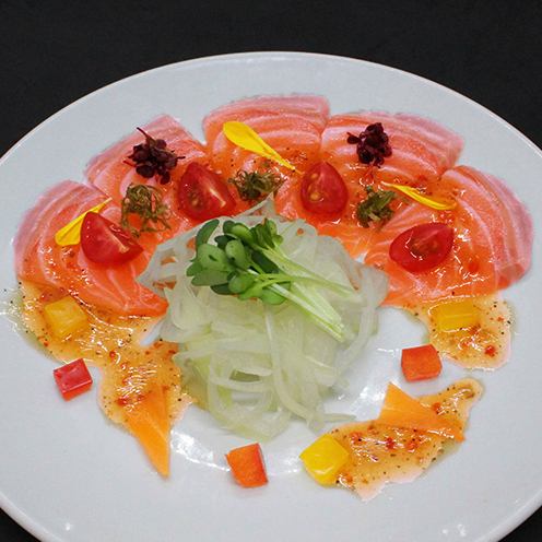 Salmon carpaccio