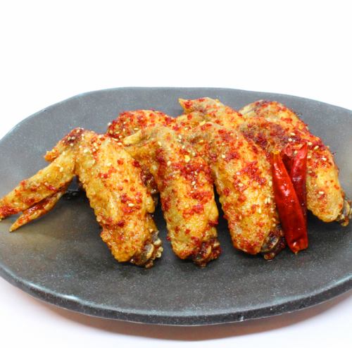 Spicy chicken wings (4 pieces)