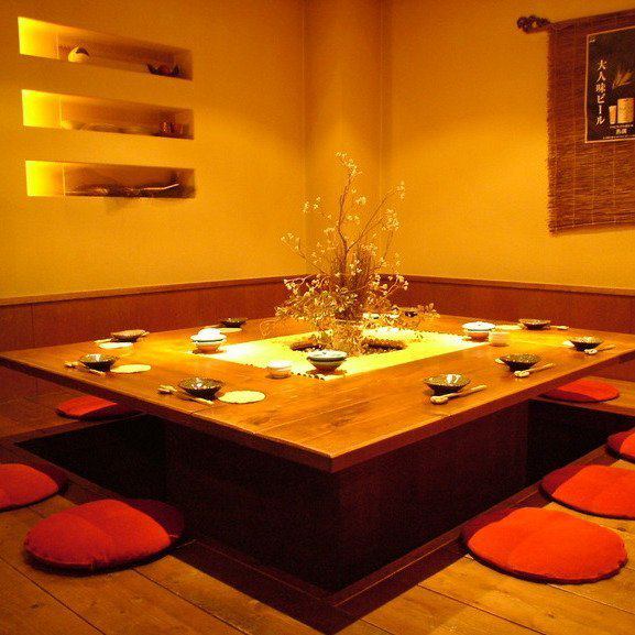 A completely private room that can accommodate up to 12 people.It's popular, so we recommend you make a reservation early ★ Great for parties too! [Nagoya/Hisaya Odori/All-you-can-drink/Private room/Fully private room/Horigotatsu/Company party/Year-end party/New Year's party/Girls' party/Seafood/Hot pot/Shabu-shabu]