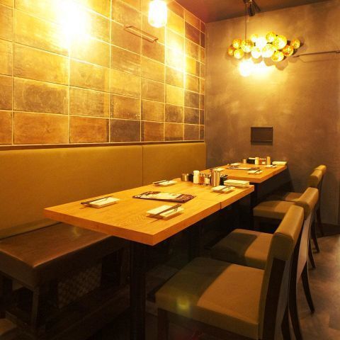落ち着いた雰囲気の店内でごゆっくりお食事をお楽しみください♪