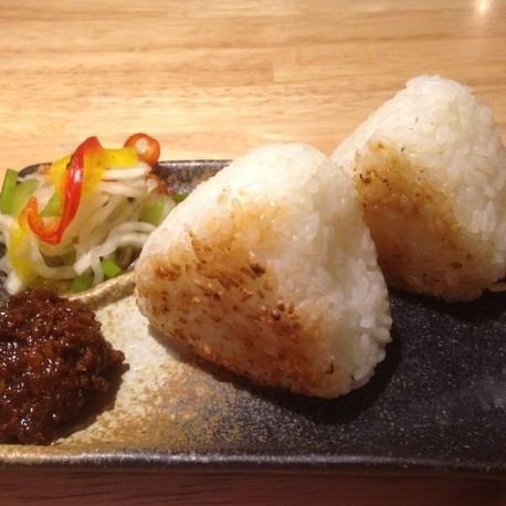 Grilled rice ball (2 pieces)