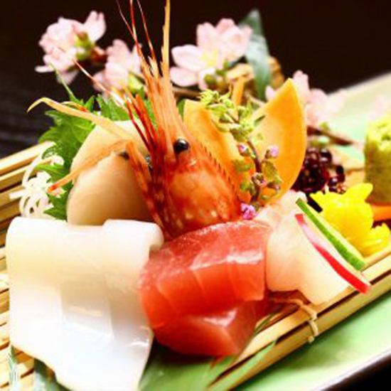 こだわりの新鮮な魚介を使用したメニューをお楽しみください