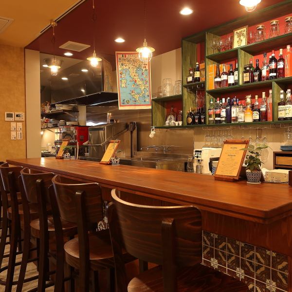 【シーンを選ばずご利用いただけます】お仕事終わりの同僚・ご友人との飲み会、貸切パーティー、女子会・ママ会、お一人様まで多彩なシーンでご利用可能なカジュアルイタリアン”BAL Trenta Tre”。各種ご宴会に最適なシーンもご用意しておりますので、お気軽にお問合せください。