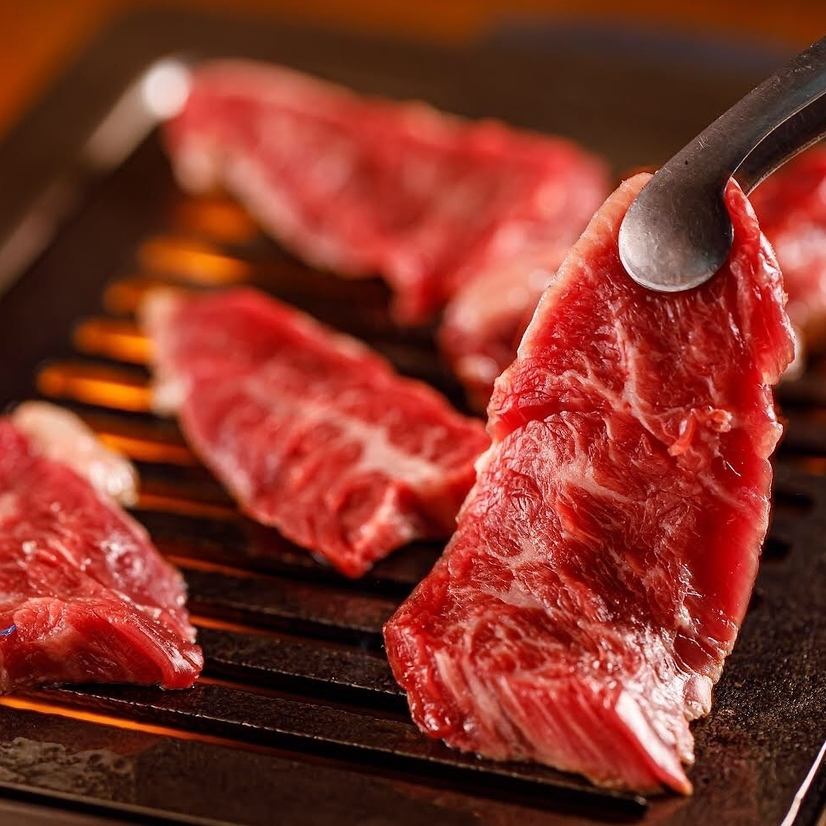 大人気店！肉の夜市が遂に四日市に登場！