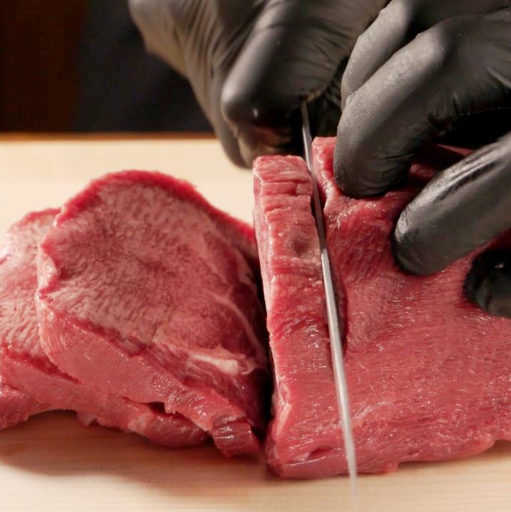 大人気店!肉のよいちが遂に四日市に登場!