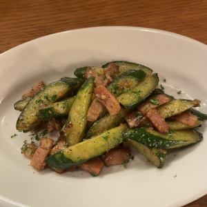 Cucumber and bacon sauteed with anchovies