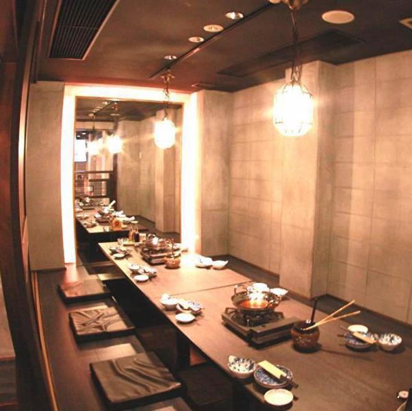 There is also a loft digging kotatsu seat in a stylish space! It is also ideal for small banquets and dinners! The digging kotatsu private room can accommodate from 7 to 20 people!