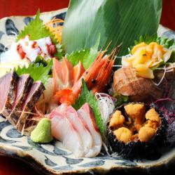 Many seasonal sashimi dishes