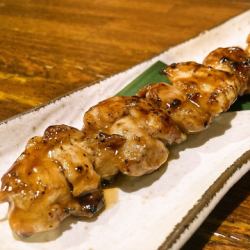 A huge yakitori skewer (1 piece)