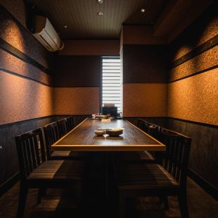 There is a table private room that can be used by 7 people.A secret space ♪