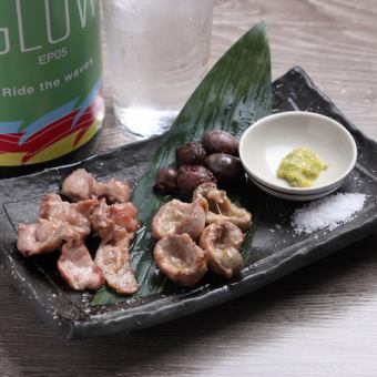 鶏希少部位炒め