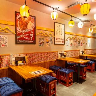 2名様～最大6名様までご利用いただけるテーブルのお席です。地鶏料理を楽しむなら是非当店へお越しくださいませ☆