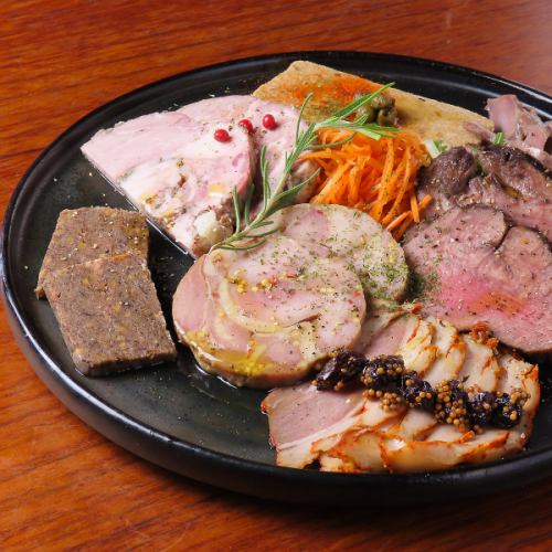 自家製ハムと絶品グリル◎