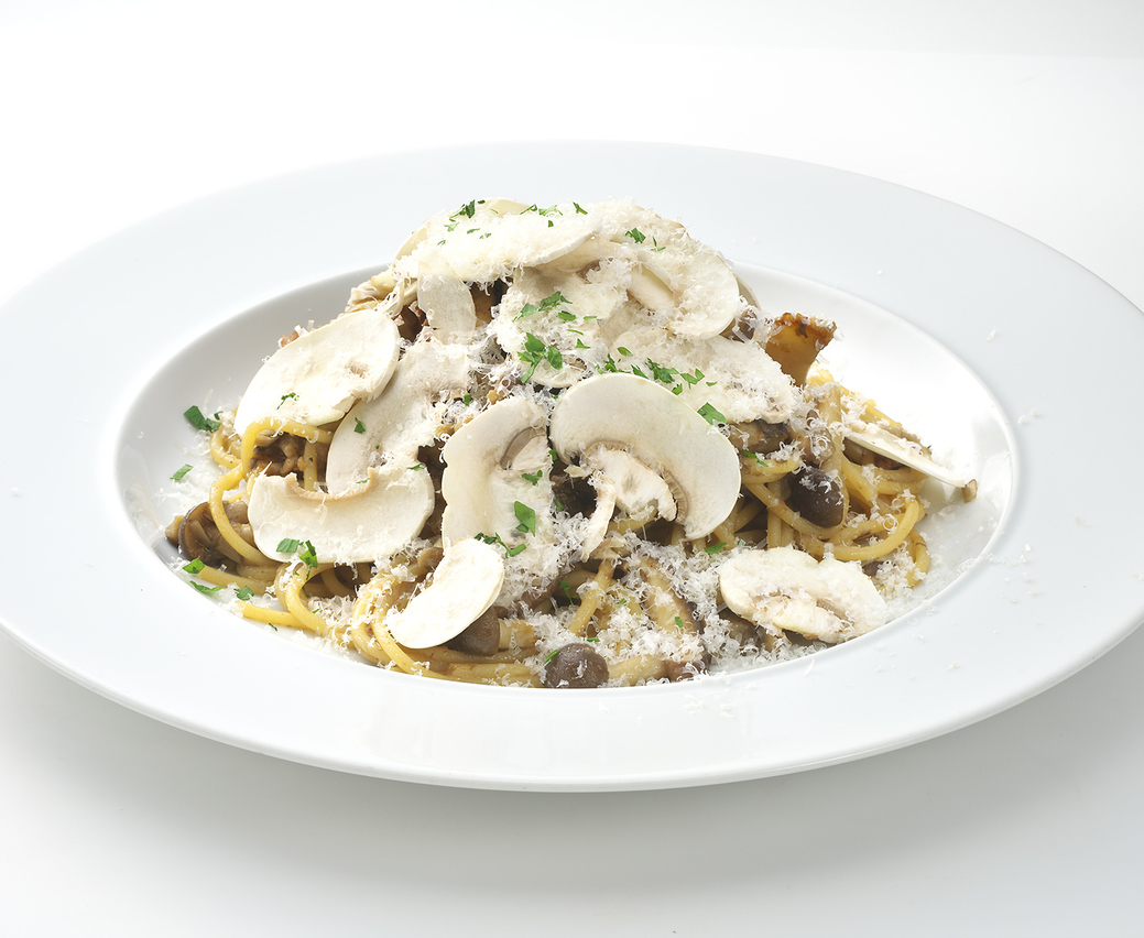 数多くのパスタやナポリピザ至福の味わい。季節のパスタやピザもお楽しみ下さい^―^