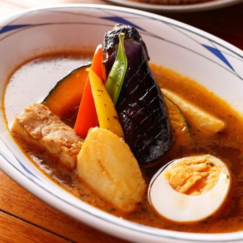 ■Lunch menu is also extensive! Soup curry, crab ramen, etc.