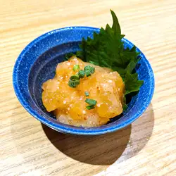 鯡魚籽佐明太子（辣鱈魚籽）