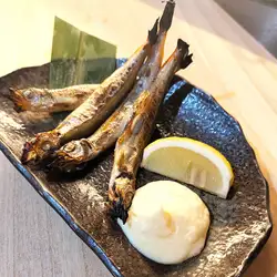 烤柳葉魚配魚籽