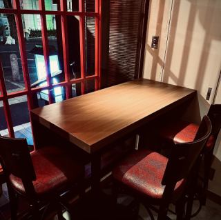 《1階席/花の井》デートや会食にオススメなカウンター席