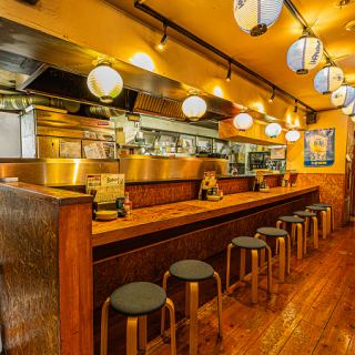 约会好去处！强烈推荐我们氛围温馨的吧台座位，非常适合两人！（丰田城/丰田站/居酒屋/包间/煎饺/炭烤鸡肉串/畅饮/宴会/酒会/女生之夜/欢送会/欢迎会）