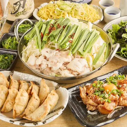 【休閒火鍋套餐】僅限週日至週四！快速享用內臟火鍋！ 5道菜+2小時暢飲（含生啤酒），僅需3000日圓。