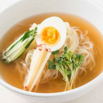Morioka cold noodles / green onion salt cold noodles / Korean cold noodles (with buckwheat flour) Each regular