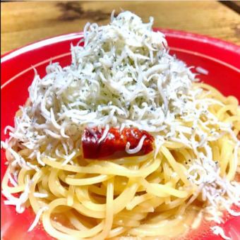 忘年会、新年会にも!1番人気コース!湘南しらすのペペロンチーノ付き 7品5000円【飲み放題付】