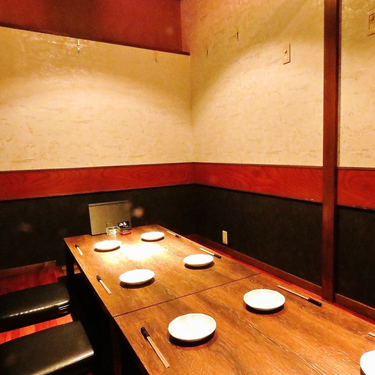 实木，竹子...在精致而高品质的空间中享受Banshu Himeji的时令食材