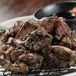 ≪Carefully Selected!≫ Nagoya Cochin Charcoal-Grilled Chicken (100g per bite)