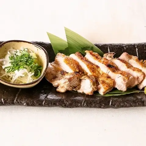 鶏もも天然塩焼き