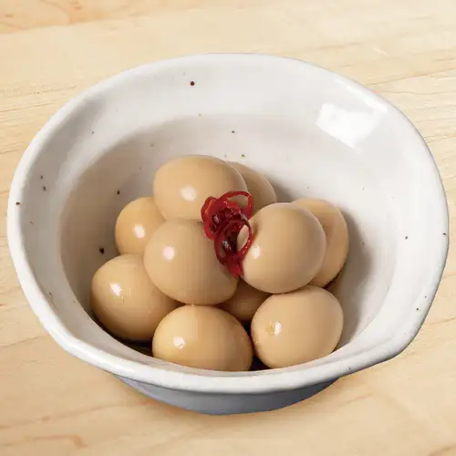 自家製　うずら醤油漬け