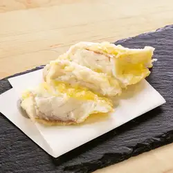 Rare tempura made with fresh fish directly from the source