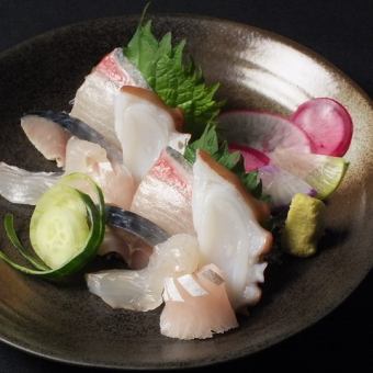 Enjoy fresh fish and carefully selected vegetables delivered directly from the Maizuru Central Market ◎ 8 dishes total 4,000 yen