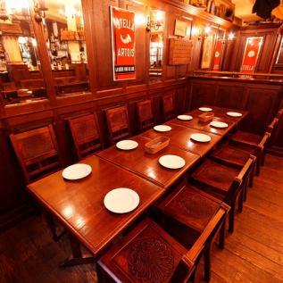 [可容納約10人] 這是團體座位。一張桌子最多可容納10人。#歡迎會 #歡送會 #室內 #啤酒花園 #Terra #啤酒館 #啤酒 #無限暢飲
