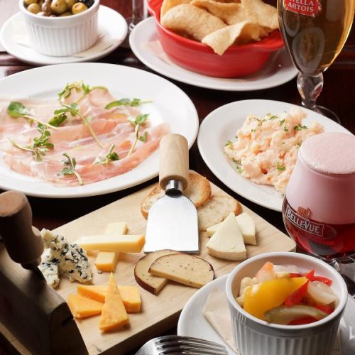We also offer casual tapas that you can enjoy even when you just want to drink.