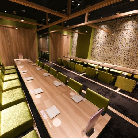 [Private reservations can accommodate up to 100 people★] We can also reserve the restaurant for large parties.It can be used for various occasions such as company drinking parties, girls' night out, wedding after-party parties, etc. Please feel free to contact us if you would like to use it.