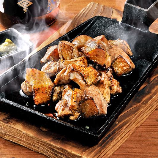 山内農場 岡山駅前店 公式