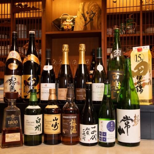 Local sake and champagne from all over the country
