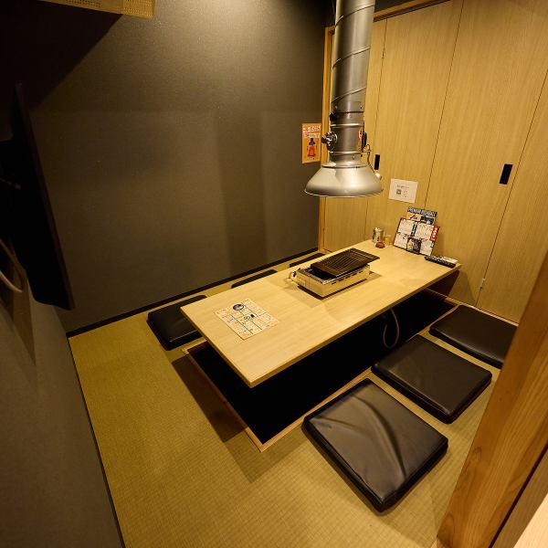 当店の個室は、落ち着いた雰囲気でプライベート感満載。大切な人とのひとときを、心地よい空間でお楽しみいただけます。おもてなしの精神を大切にし、細やかなサービスで皆様をお迎えします。特別な時間を、ぜひここでお過ごしください。