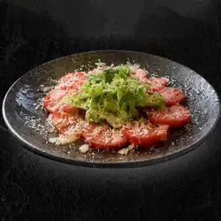 完熟トマトのサラダ