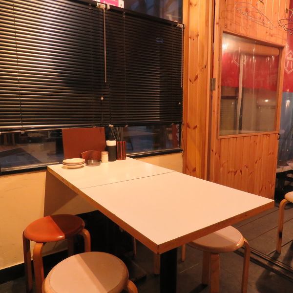 [Starting until 20:00, all-you-can-drink for 2 hours for 1,500 yen! Good location for 0th party and crispy drinks ◎] Plan with a wide space between seats! The cozy atmosphere of the store is Tenjin. It's a 5-minute walk from Nishi-dori, so it's easy to use the 0th party, the 2nd and 3rd meetings because of its good location ♪ If you are looking for cheap and delicious Chinese, we will decide ♪
