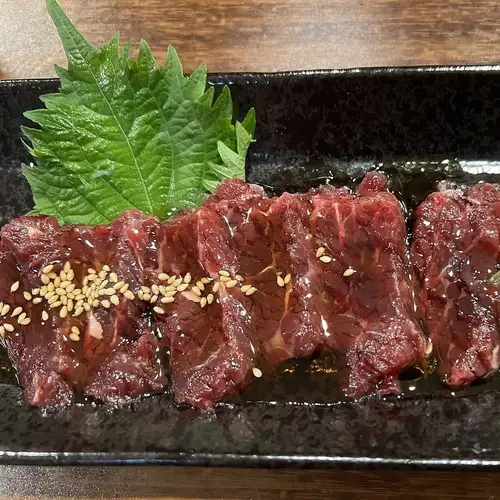くじら刺し
