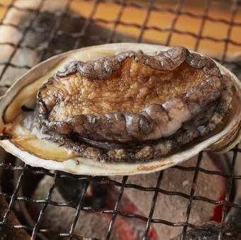 Hell-grilled abalone