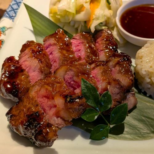 牛中落ちカルビの炭火焼き